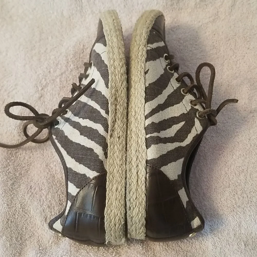 MICHAEL KORS Delray Printed Zebra Shoe SZ 8.5